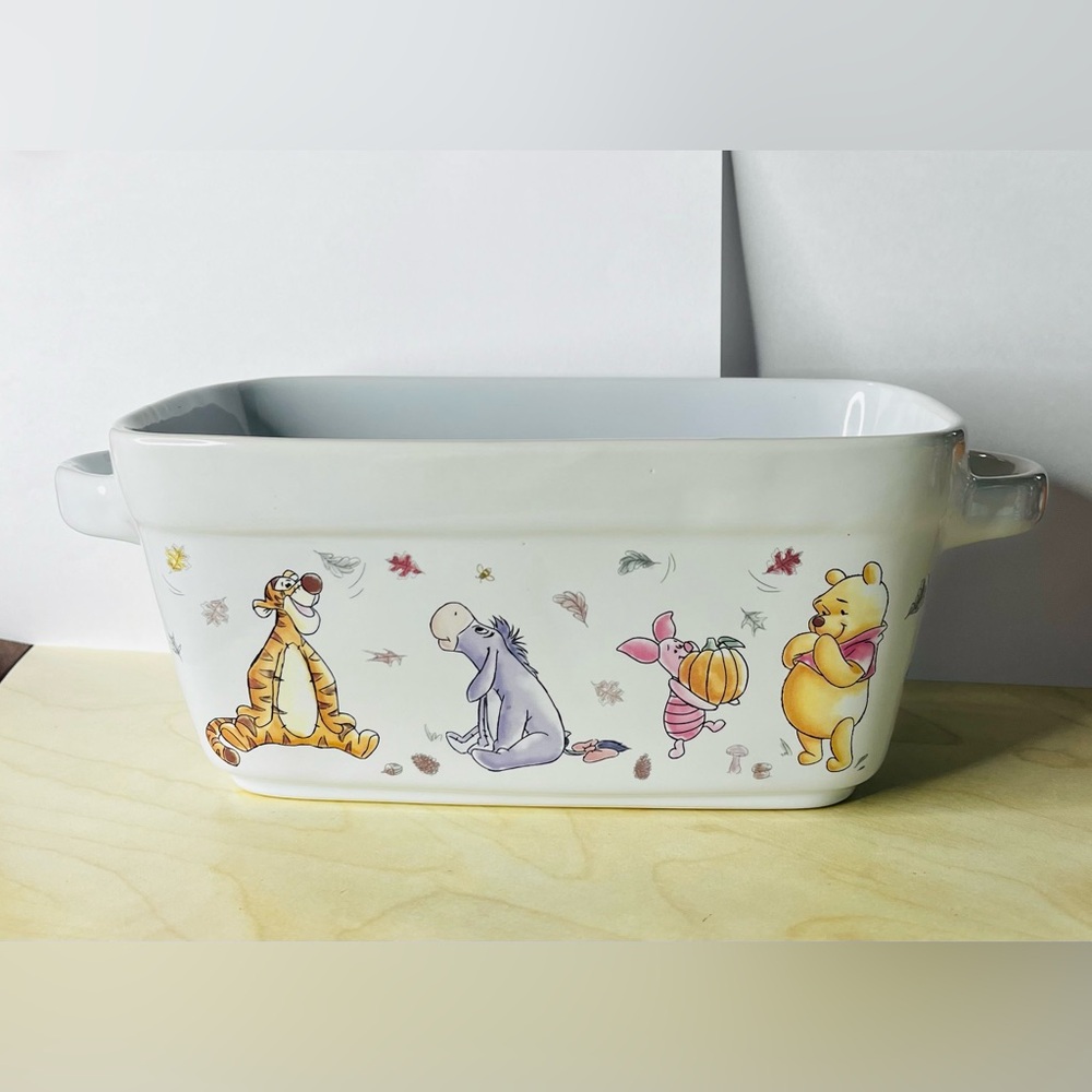 Winnie the Pooh baking dish (big)
